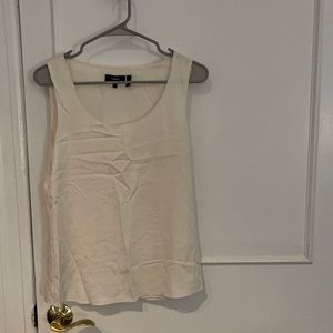 Scoop neck silk tank.